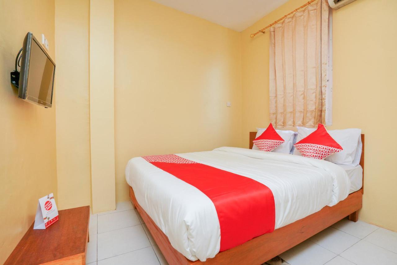 Oyo 2656 Az Zahra Residence Syariah Surabaya Esterno foto
